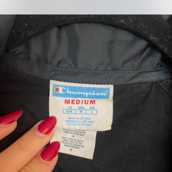 Champion bomber jacket - Picture 3 of 3